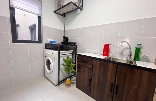 Batu Caves Apartamento | 168 park Selayang near UITM IDCC Hospital Market Batu Caves KLCC views topfloor