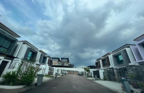 Taman Setia Indah Apartamento | 16pax Seri Austin 4bedroom 4bath nearby toppen aeon tebrau