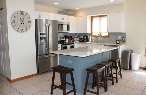 Dennisville Condominio | 17 65th Street, Unit:East