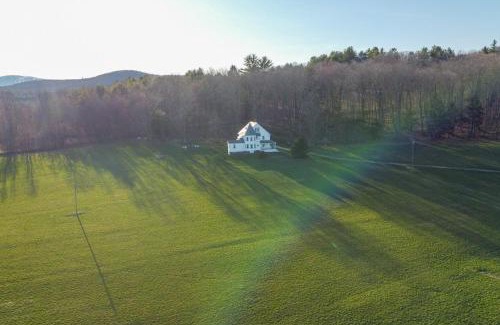 Cavendish Casa | 17-Acre Vermont Escape with Panoramic Mountain Views