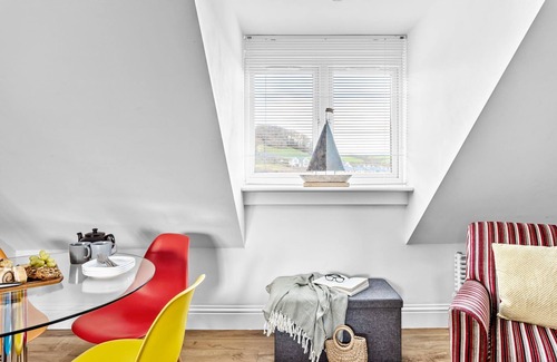 Torcross Apartamento | 17 At The Beach - an apartment that sleeps 4 guests in 2 bedrooms