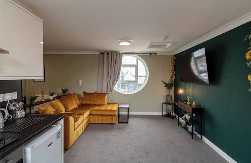 Hartlepool Apartamento | 17 Bowline · Superb Studio + Free Parking | Pass the Keys