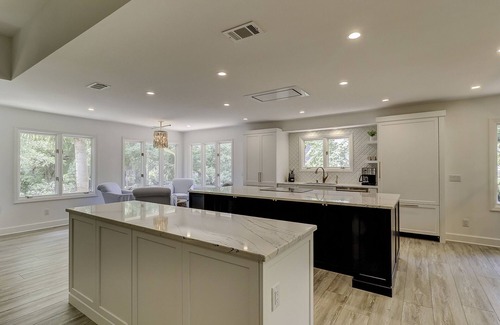 Oceanside Casa | 17 Green Heron - 3rd Row (93 yard walk) to the Ocean and a Private Pool