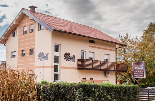 Jesenice Casa | 17 m² Casa ∙ 1 habitación ∙ 5 huéspedes