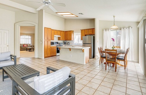 Vallejo Casa | 17 Mi to Napa: Spacious Vallejo Family Home!