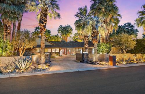 Vista Las Palmas Casa | 17 Palms