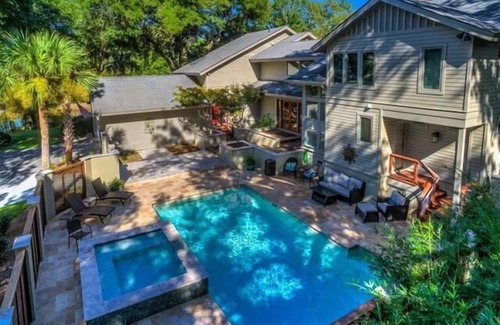 Oceanside Villa | 17 South Live Oak at The Sea Pines Resort