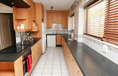 Kingsborough Apartamento | 17 Stella Maris Seaside @ Van's