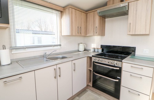 Woodhorn Cabaña | 17 SUMMER MEADOWS, pet friendly, country holiday cottage in Ashington