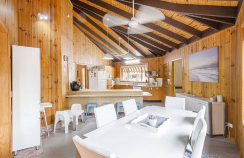 Yamba Casa | 17 The Peninsula, Yamba