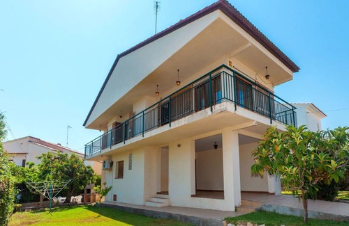 Creixell Otro | 170 m² Alojamiento ∙ 4 habitaciones ∙ 8 huéspedes