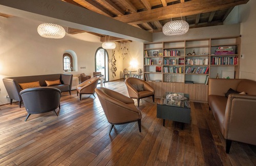 Arlate Casa | 1711 Luxury Guest House