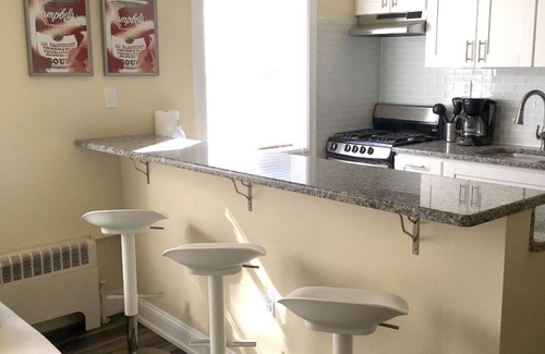 Industry Apartamento | Contemporáneo moderno Apt / Parking Avail-20Min a Nueva York