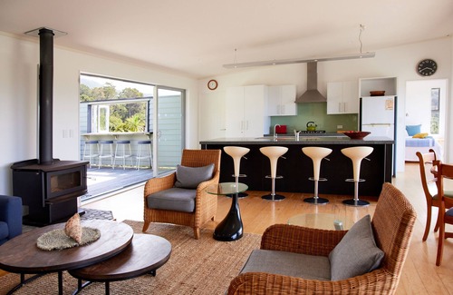 Tryphena Casa | Medlandsview Beachhouse (de lujo con vistas al mar)