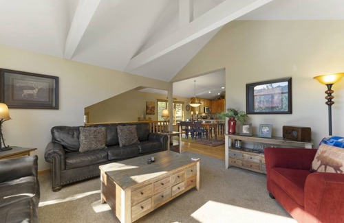 Estes Park Casa | 175 m² Casa ∙ 3 habitaciones ∙ 8 huéspedes