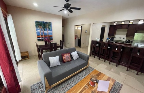 Ciudad Cortés Casa | 175 MBPS internet, private pool, golf, beaches and Ojochal