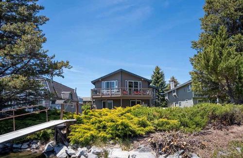 Tahoe Keys Casa | 1759 Venice Drive home
