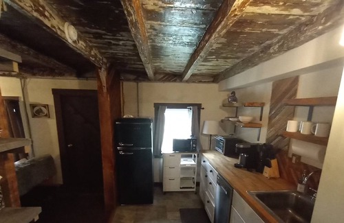 Lovettsville Cabina | 1760s Cabin