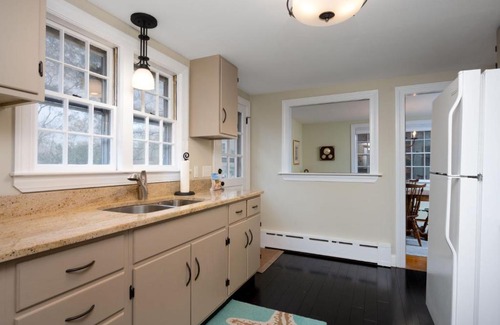 Centerville Casa | 177 Old Stage Road Centerville - - Family Tides