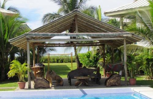 Playa Hermosa Apartamento | #17A Hermosa Beach Bungalow 1st floor 1 bedroom Apt