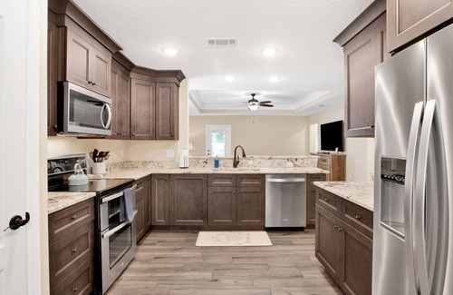 Florida Panhandle Casa | 17th Ave #B~relaxing~spacious~Milton Fl