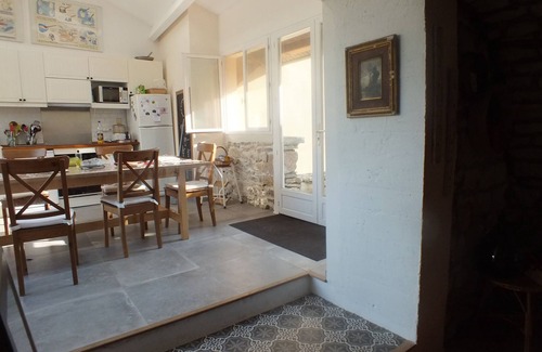 Saint-Jean-et-Saint-Paul Casa | Casa del siglo 17 en st jean d'alcas