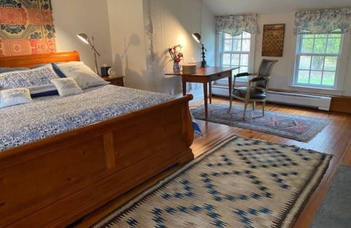 West Stockbridge Otro | 18 Century farmhouse with modern conveniences set on 47 magnificent acres
