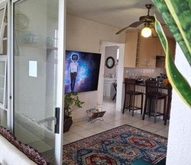 Doonside Apartamento | 18 Key Largo Ocean House of Uzurie