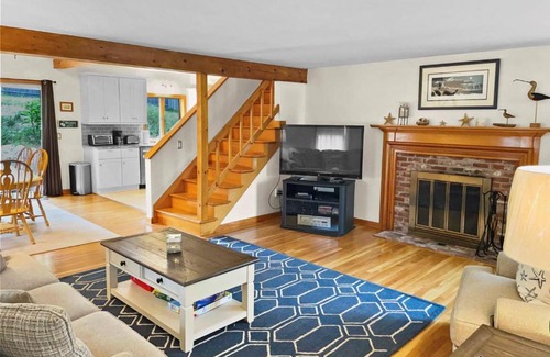West Chatham Casa | 180 Hardings Beach Road Chatham Cape Cod - The Cape Escape