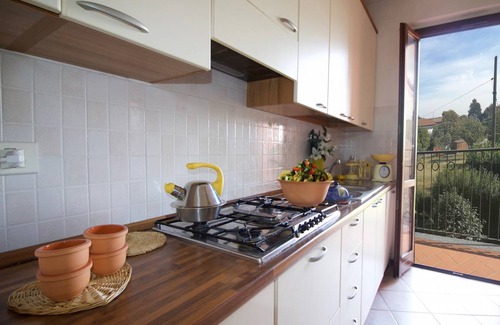 Lesa Apartamento | 180 m² Apartamento ∙ 4 habitaciones ∙ 6 huéspedes
