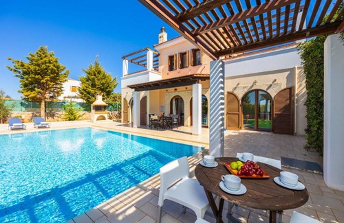 Kefalas Villa | 180 m² Villa ∙ 3 habitaciones ∙ 7 huéspedes