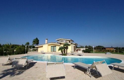 Melissano Villa | 180 m² Villa ∙ 4 habitaciones ∙ 12 personas