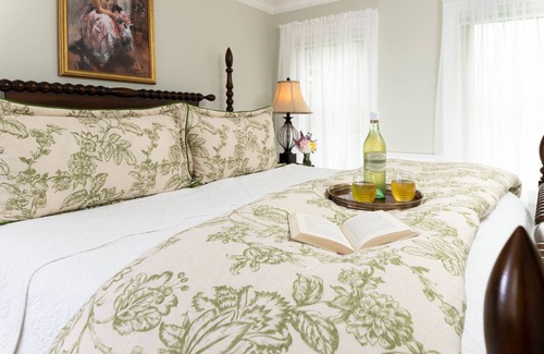 Kennebunkport Cama Y Desayuno | 1802 House Bed and Breakfast
