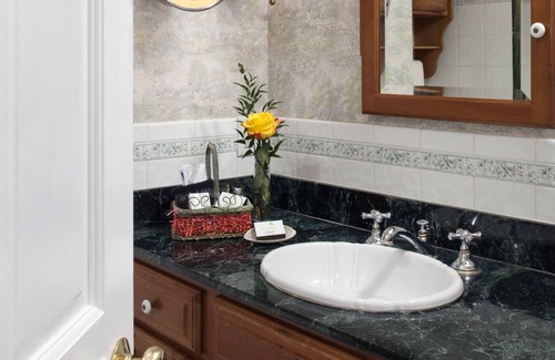 Kennebunkport Cama Y Desayuno | 1802 House Bed and Breakfast