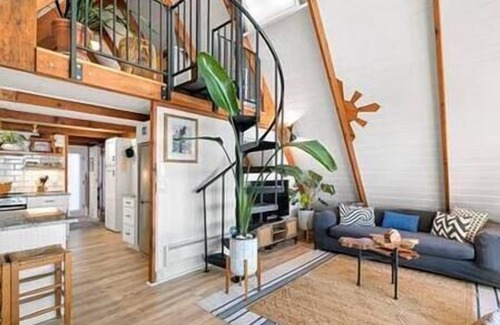 Blaine Casa | SHORE|Birch Bay Frame w/ Oceanview, Stairs to Beach, Hot Tub, Oceanview, Beach Access, 3 bedroom A-f