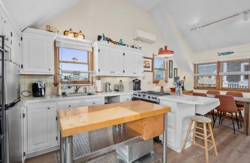 East Sandwich Casa | 181 A North Shore Boulevard East Sandwich -Sea Star