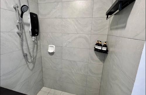 Bukit Indah Apartamento | 1810 SkyTree bukitindah Aeon Legoland 2-3pax