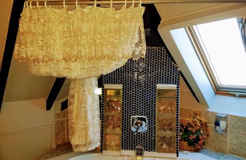 Westside North Cama Y Desayuno | 1812 Overture B&B