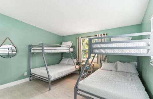 Anona Casa | 1818 Indian Rocks Road