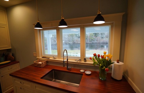 Cataumet Casa | 1820 Renovated home on Historic Mill Pond