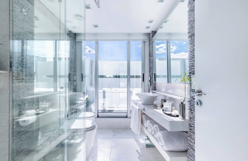 Palermo Hotel | 1828 Smart Hotel