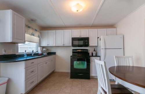 East Sandwich Casa | 183 #2 North Shore Boulevard Cape Cod - 50 Steps