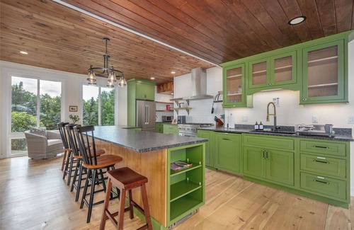Meredith Casa | 1840 Meredith Farmhouse w Outdoor Pool & Sauna