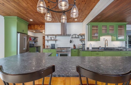 Meredith Casa | 1840 Meredith Farmhouse w Outdoor Pool & Sauna