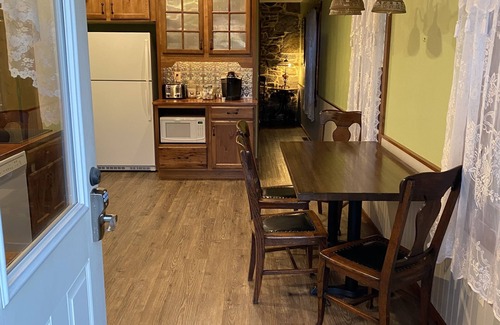 Gettysburg Casa | 1852 Historic Stone home