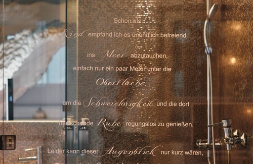 Altstadt-Nord Hotel | 18Arts Hotel - Living in a Gallery!
