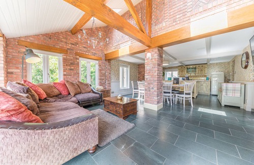 Bretherdale Otro | 18th Century Farmhouse Recently Renovated Into a Rural Luxury Home
