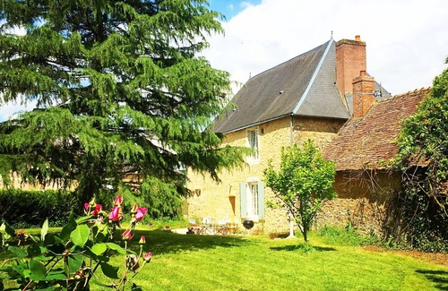 Saint-Symphorien Casa | 18th Century Manoir cerca de Le Mans, Sarthe