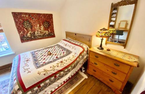 Codsall Apartamento | 18th Century Oak Beamed Cosy Cottage