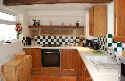 Tideswell Cabaña | 18th Century Stone Cottage, familia y mascotas en Tideswell